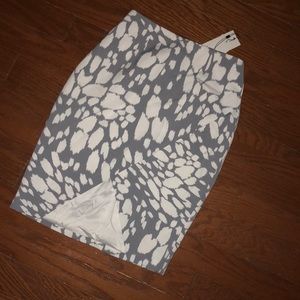 Keepsake $150 NWT skirt size small!